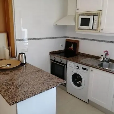 Schoenes Reihenhaus Mit Pool Apartment *